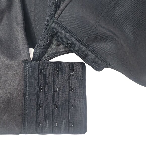 Cacique Underwire Bra Black 42DD Adjustable Lightly Padded Balconette Seamless - Picture 5 of 9